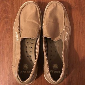 Crocs Walu Canvas Loafer - Sz 8